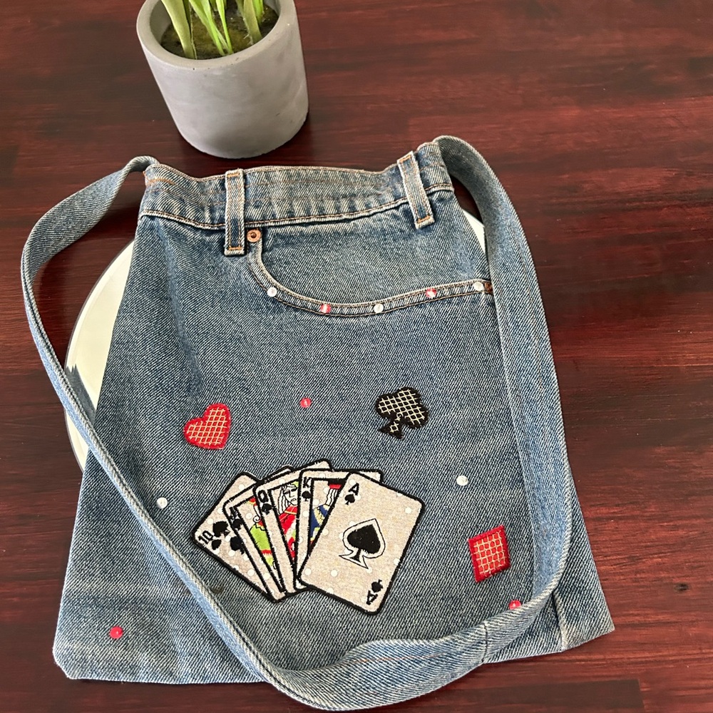Levi Crossbody bag